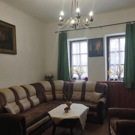 Erzsebet Vendeghaz Es Apartman Hajduszoboszlo Exterior photo