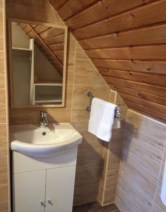 Erzsebet Vendeghaz Es Apartman Hajduszoboszlo Exterior photo